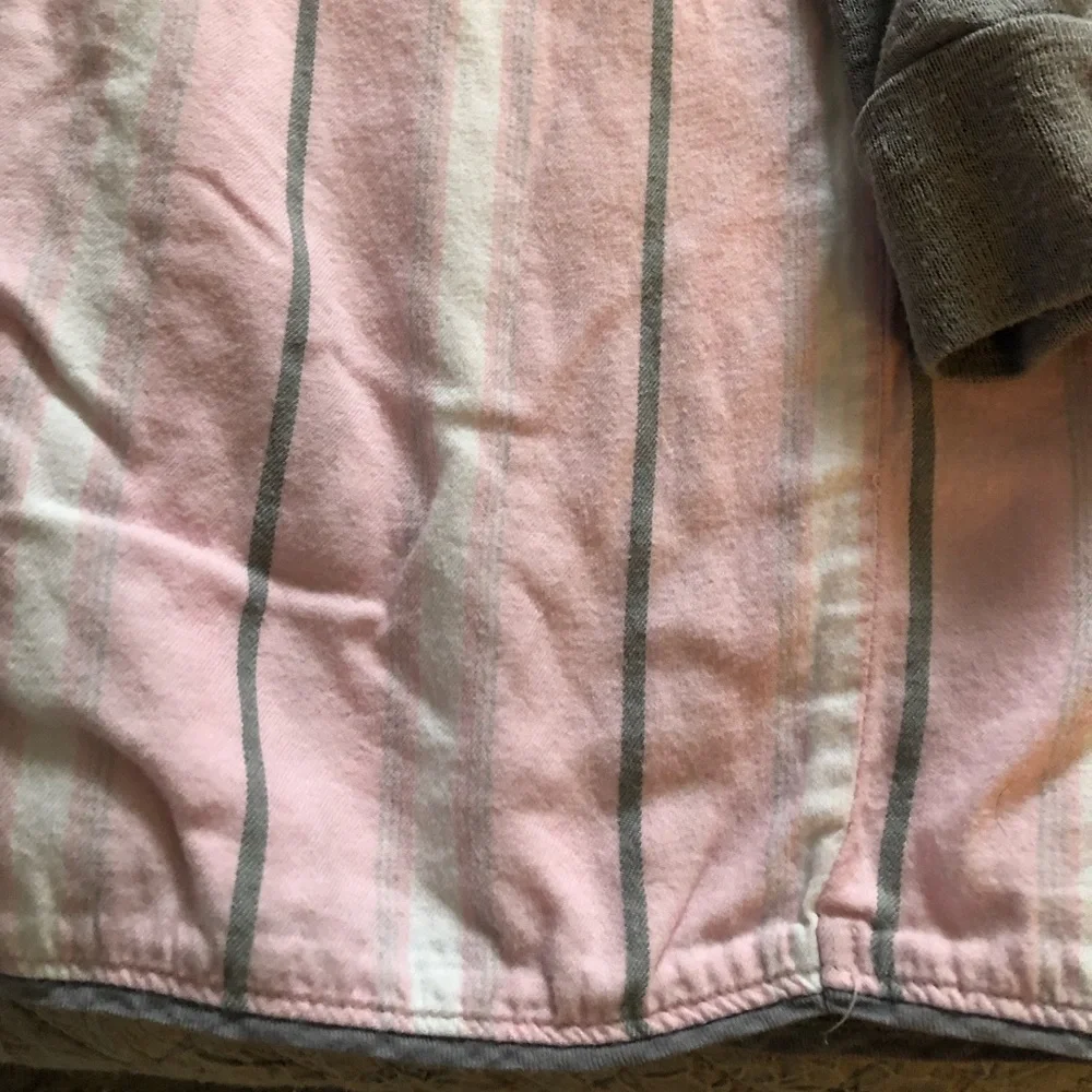 Sold - Picture 5 of 10